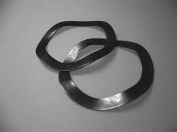 ARANDELAS ONDULADAS DE COMPRESION